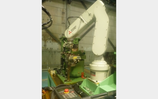 ロボットワーク供給装置