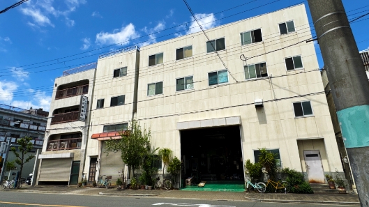 本社